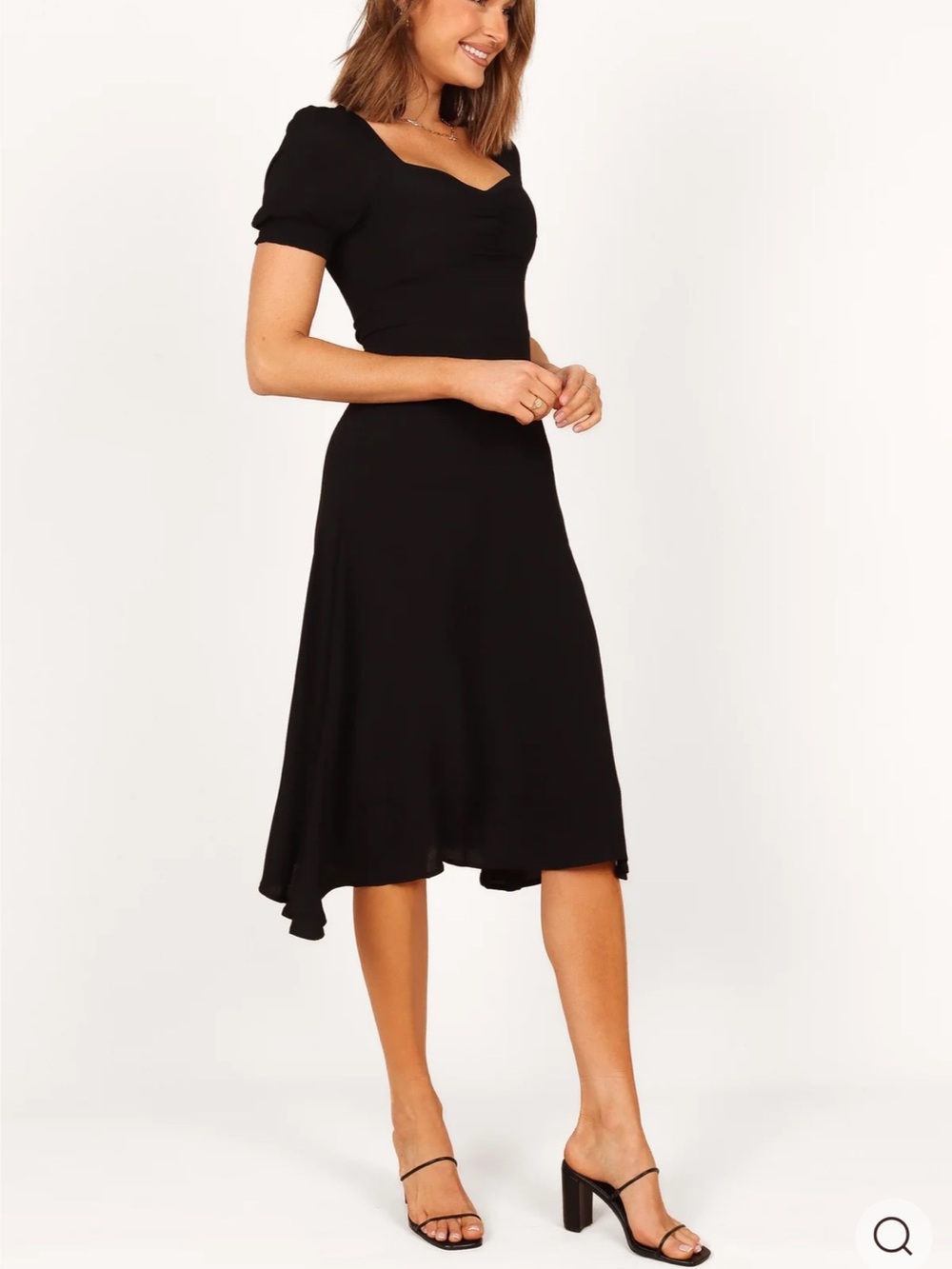 Elegant Black Midi Dress with Side Slit - Picture 5 of 8